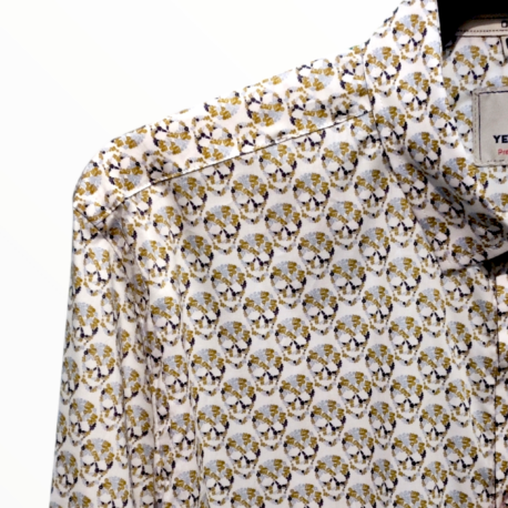 Camisa calaveras beige